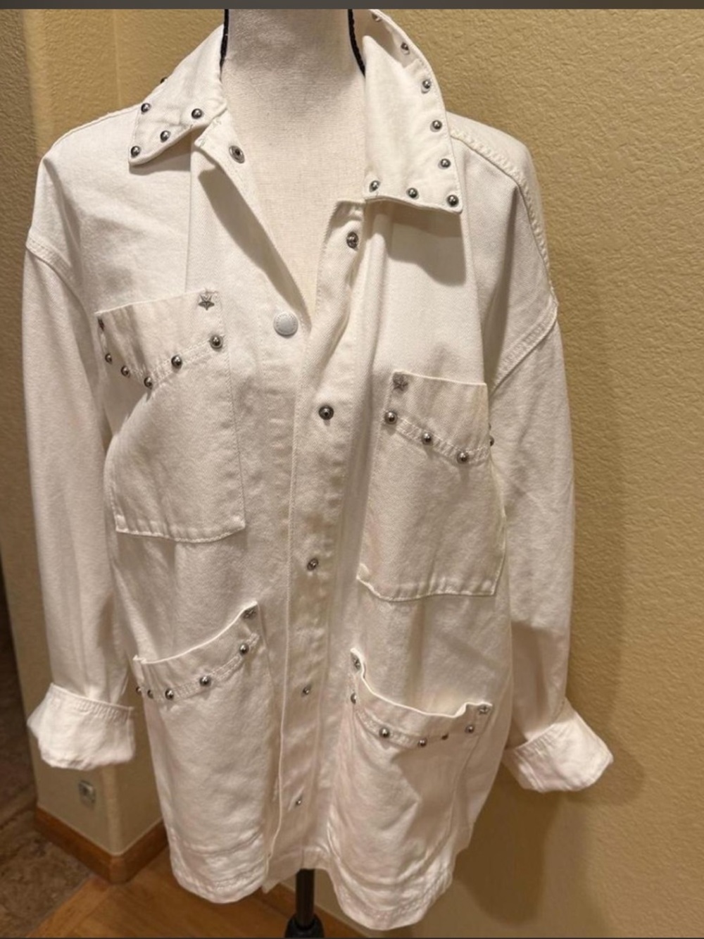 Universal Thread White Utility Jacket with Stud Trim